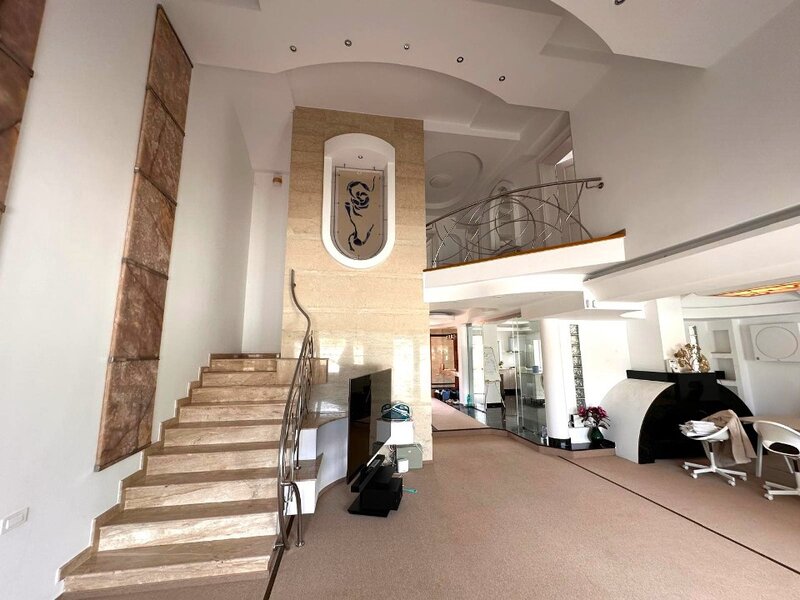 Militari, Uverturii, oportunitate, vila exclusivista, piscina, 1.100 teren